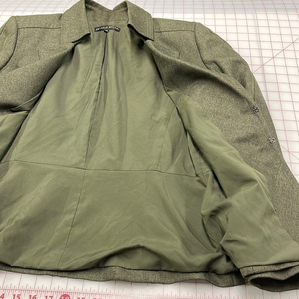 ANTONIO MELANI Career Olive Fitted Subtle Herringbone Blazer Collar Detail SZ 12 - Picture 8 of 16